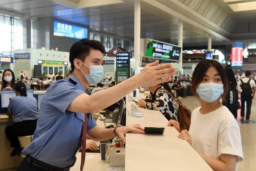 จีนคาดยอดโดยสารรถไฟ มหกรรมเดินทางหยุดยาววันชาติ แตะ 175 ล้านครั้ง