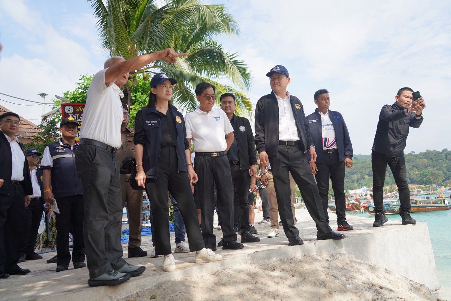 มท.4 นำทัพ Kick Off “เปลี่ยนน้ำเสีย คืนน้ำใส ให้พีพี”