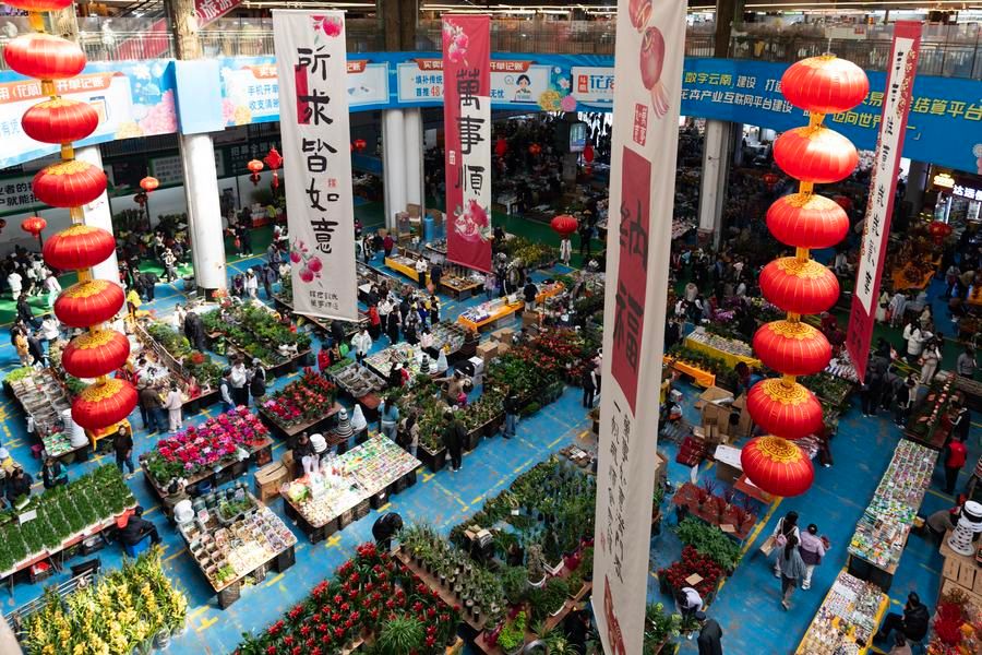 ตลาดดอกไม้ใหญ่สุดในเอเชีย ทำยอดขายปี 2024 ทะลุ 1.4 หมื่นล้านก้าน