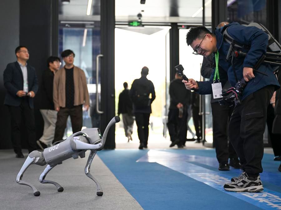 คาด AI สร้างรายได้ให้ 'ภาคโทรคมนาคม' แตะ 6.8 แสนล้านดอลล์