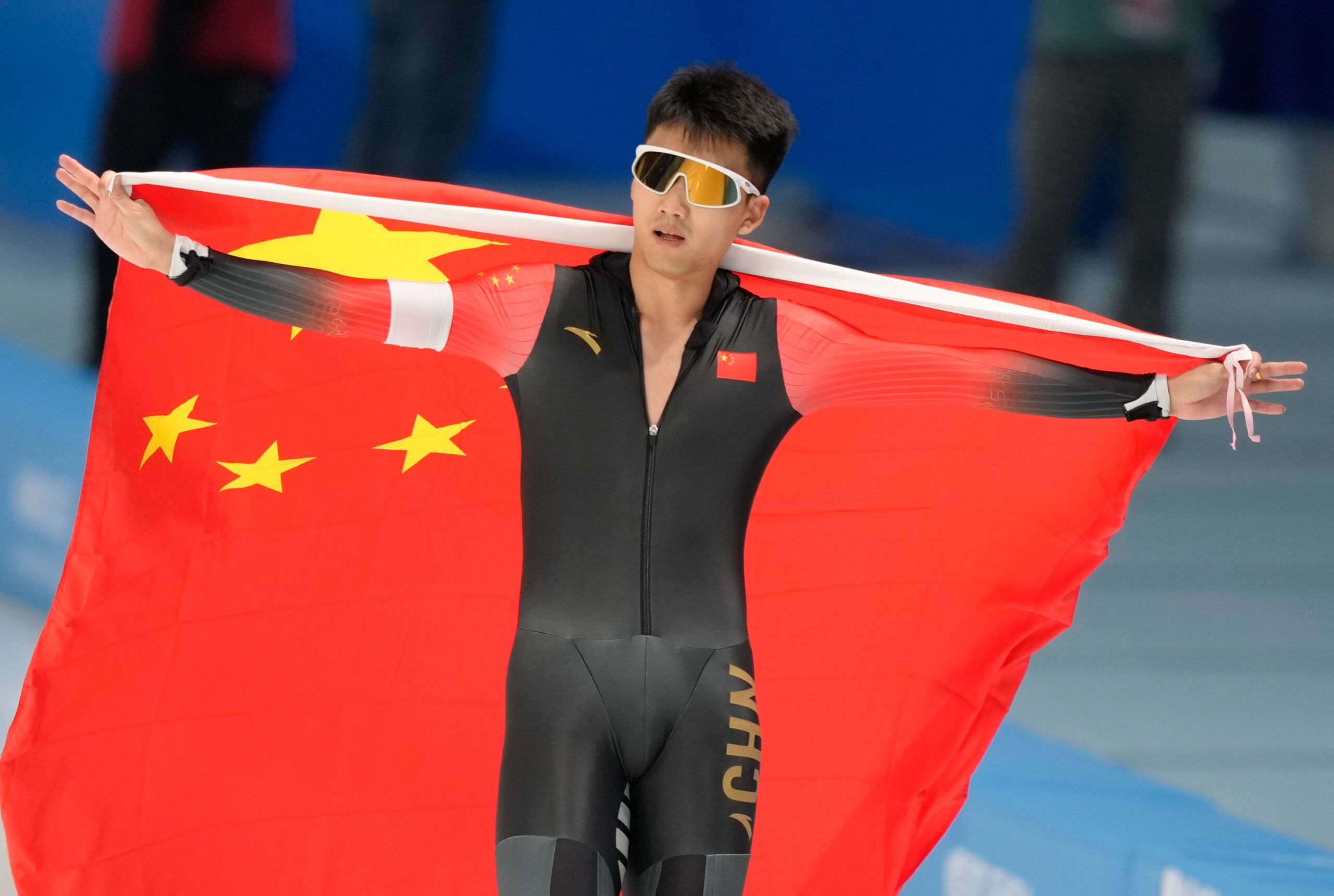เอเชียนเกมส์ ฤดูหนาว : นักกีฬาจีน 'เกาถิงอวี่' ชนะสปีดสเก็ตชาย 500 เมตร