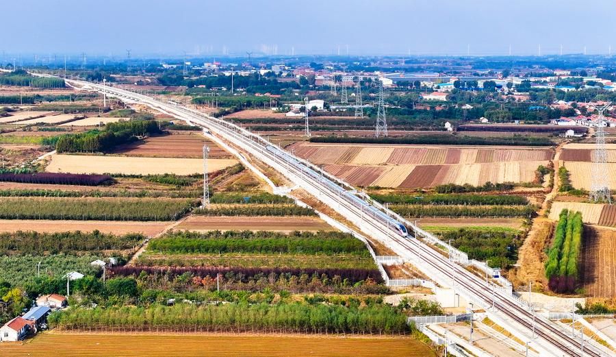 ทางม้าเหล็กเร็วสูงสายใหม่ในซานตง เริ่มเดินรถไฟขบวนแรก