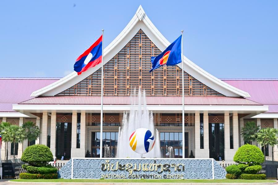ลาวมุ่งเสริมสร้างการเชื่อมต่อ-ส่งเสริมอุตสาหกรรมท้องถิ่น